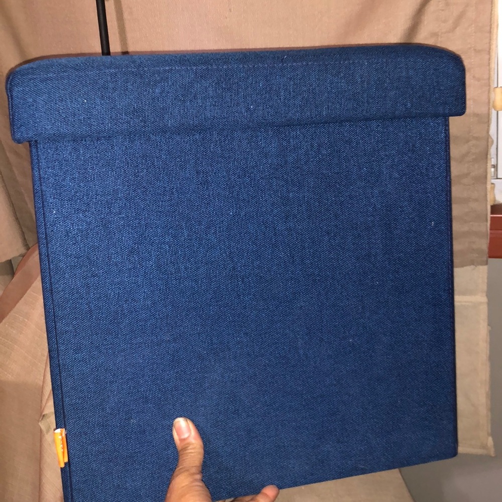 EUC Poppin Collapsible Cube